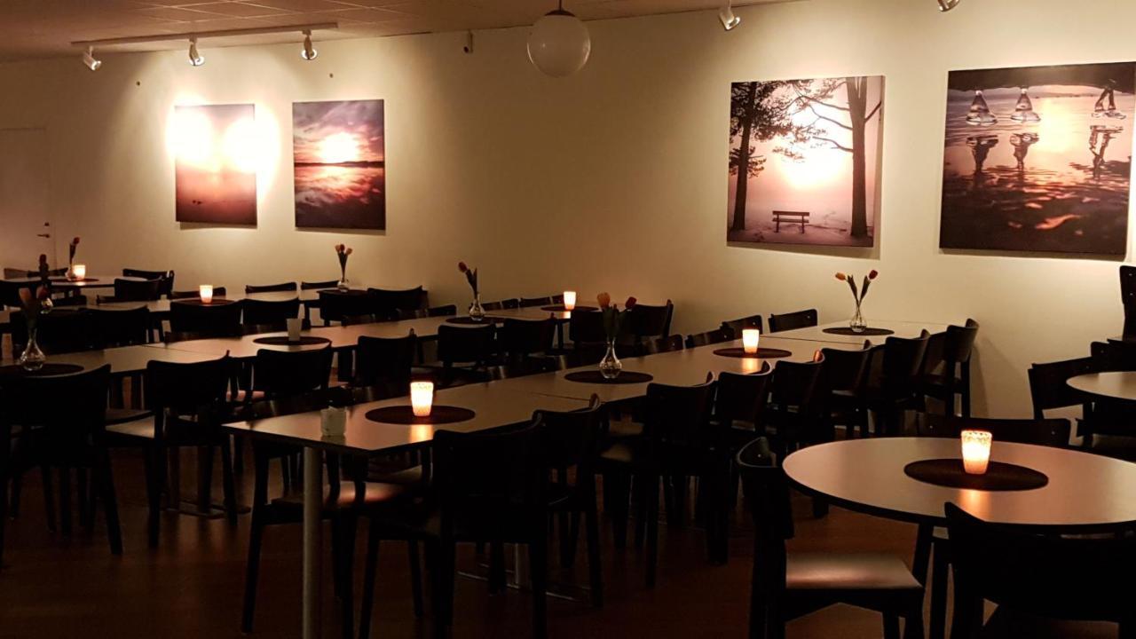Karlskoga Folkhoegskola Vandrarhem Udden מראה חיצוני תמונה